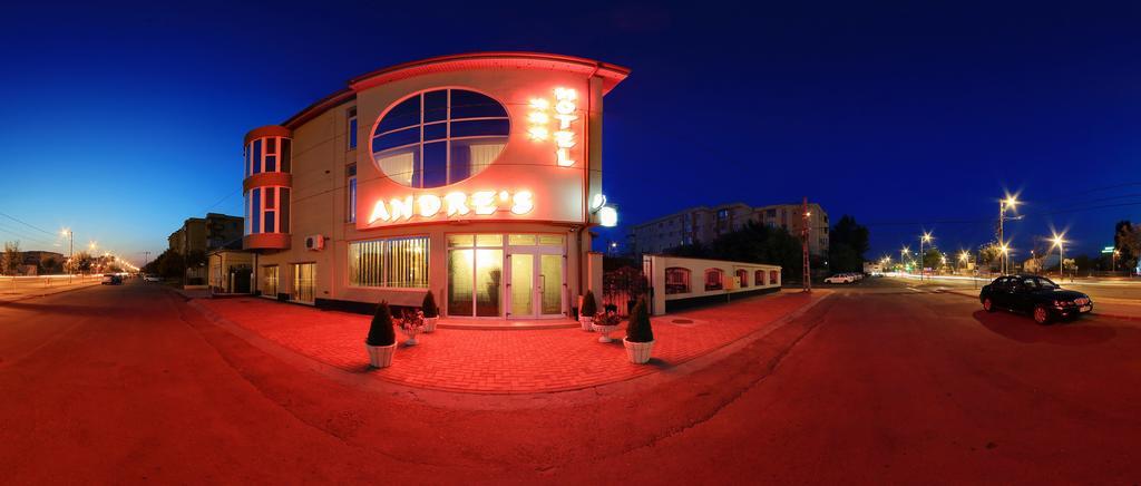 Hotel Andre'S Craiova Exterior foto